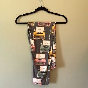 TC Valentine Typewriter LLR Leggings